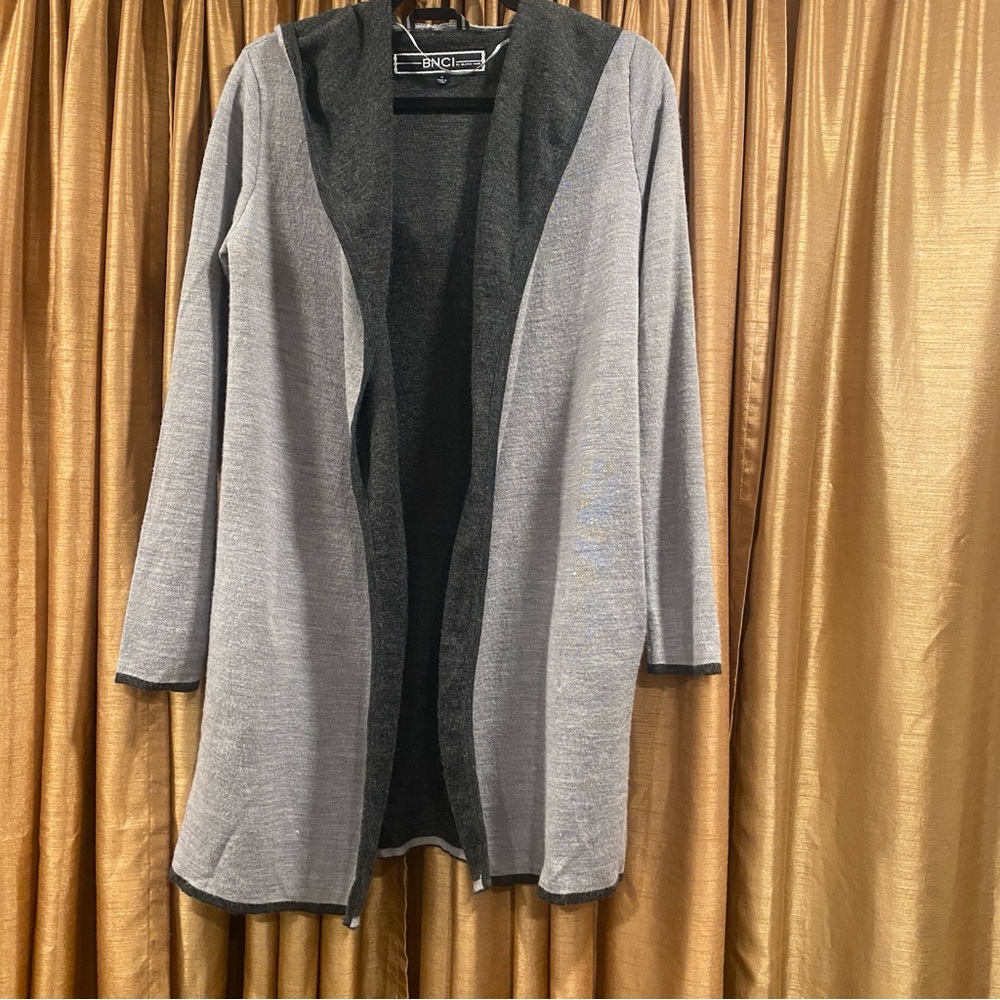 BNCI by Blanc Noir Gray Hooded Cardigan Size S